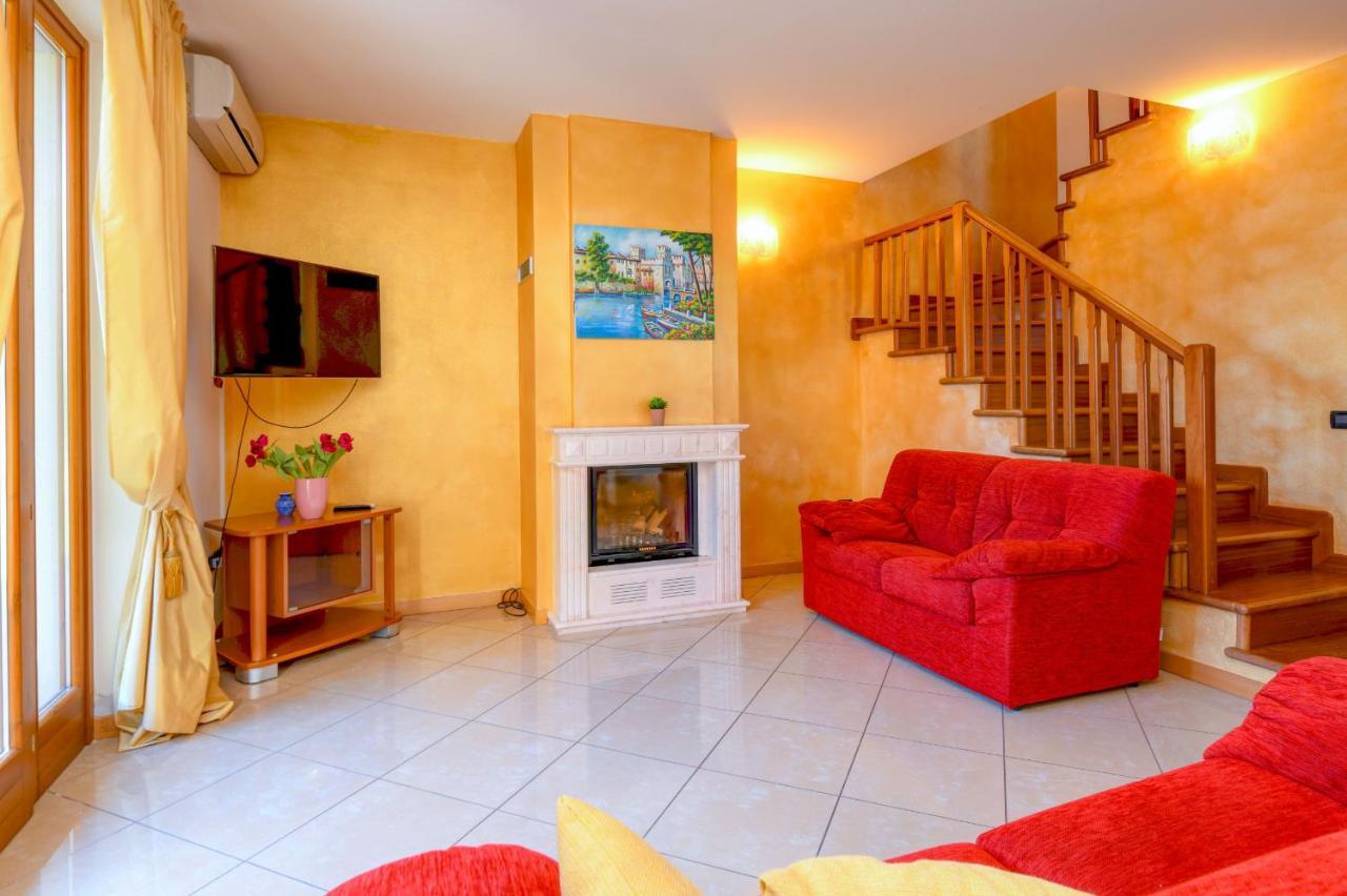 My Peschiera Family Home Xl Пескьера-дель-Гарда Экстерьер фото